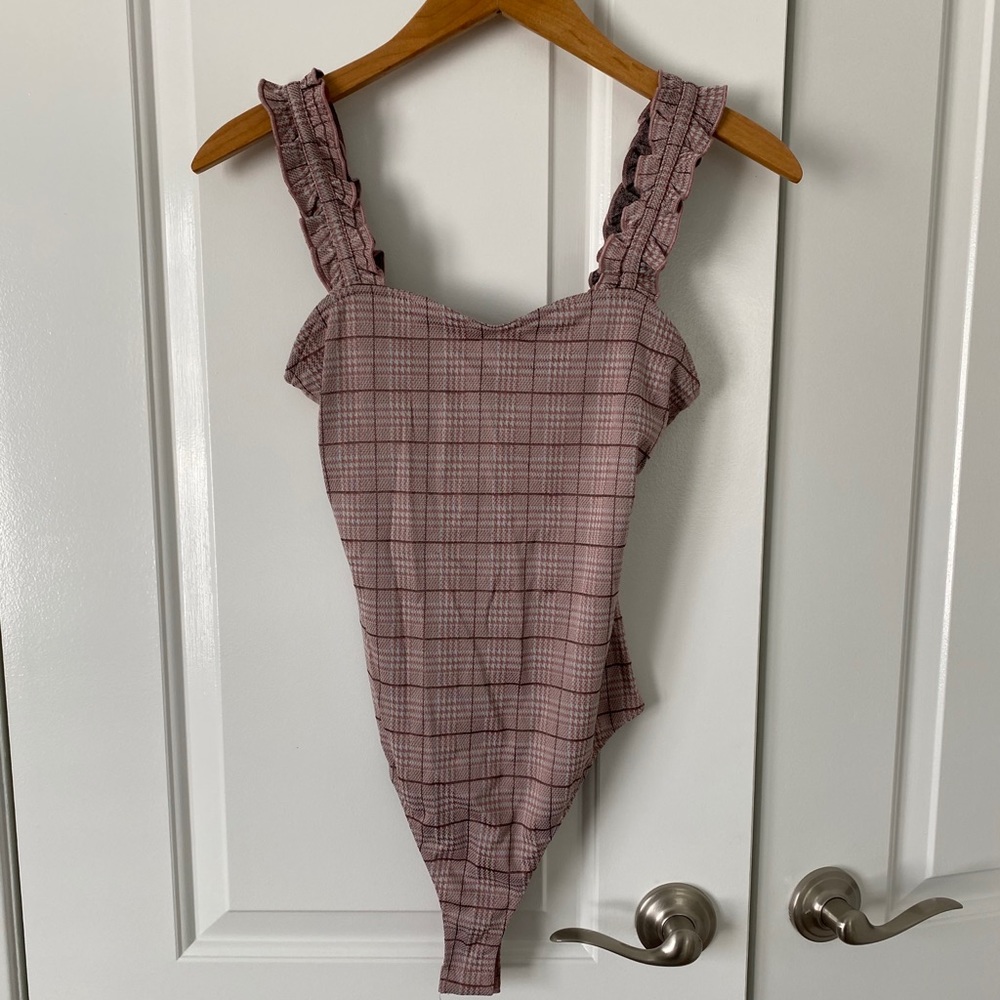 Wildhoney plaid bodysuit! Size small! Never worn!!